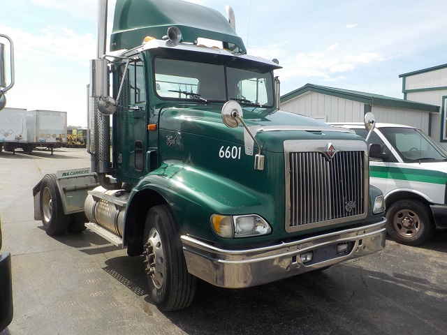 1999 International 9200 – Single